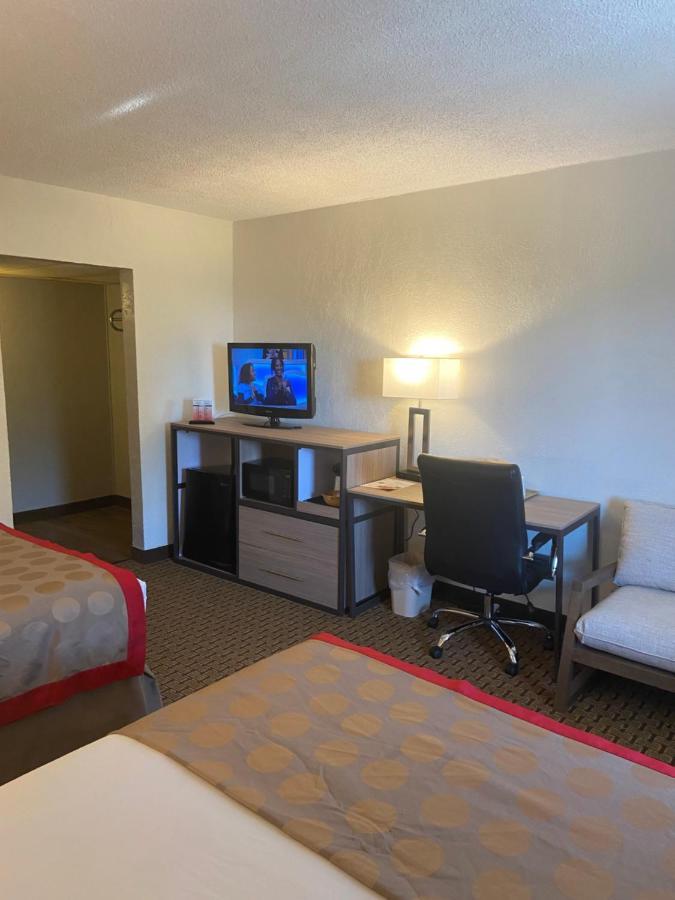 Ramada By Wyndham West Atlantic City Egg Harbor Township Exteriér fotografie